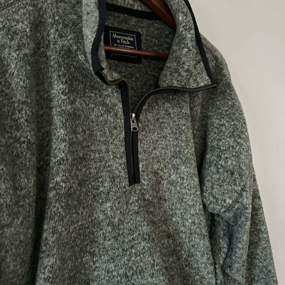 Abercrombie Women’s Oversized Cozy Fleece Half-Zip, EUC, Heather Gray, XL - Picture 4 of 5